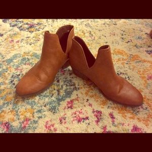 Faded Glory Brown Booties